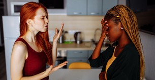 6 Ways to Navigate Disagreements with Friends Without Losing Love