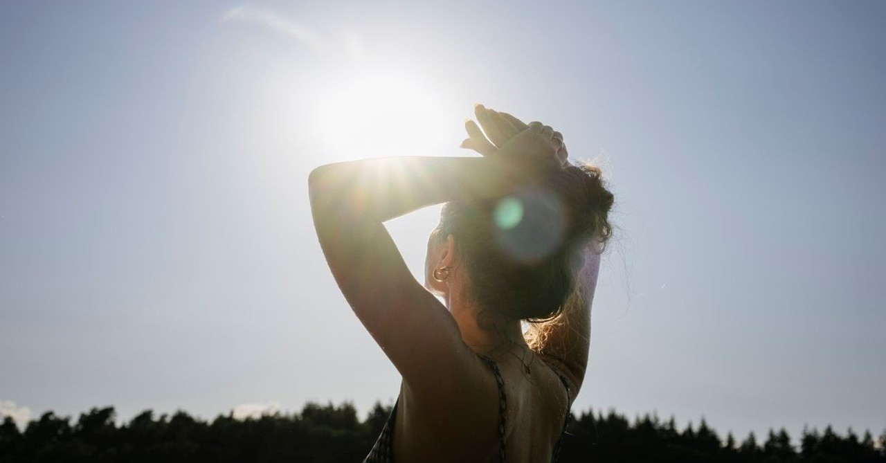 sun summer time sunshine heat looking up bright light